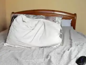 Chaturbate Live Sex Cam of whitepumaari