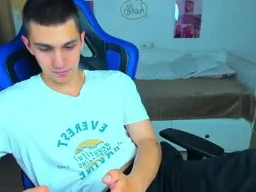 Chaturbate Watch Live Sex Cams of frank_mooree
