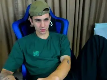 Chaturbate Adult Webcams of frank_mooree