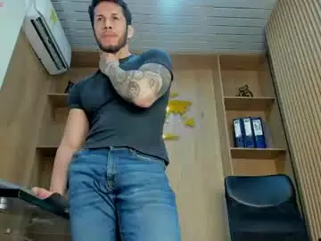 Chaturbate Sex Chat of george_diesell_