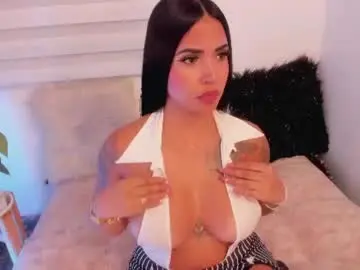 Chaturbate Sex Cam of gypsie_velvett