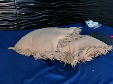 Chaturbate Nude Webcam of meloddy_megann