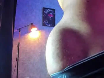 Chaturbate Nude Webcam of thiagoferrari1