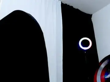 Chaturbate Live Sex of antonywebb94