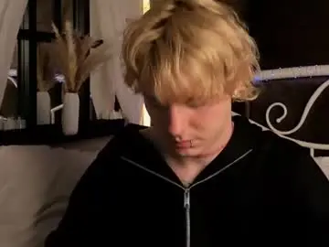 Chaturbate Sex Cam of benjamin_harris