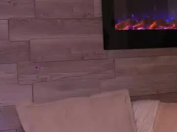 Chaturbate Best live sex cam show of glamourousmom