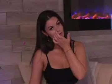 Chaturbate Live Sex of glamourousmom