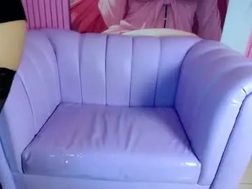 Chaturbate Watch Live Sex Cams of holly_watson_