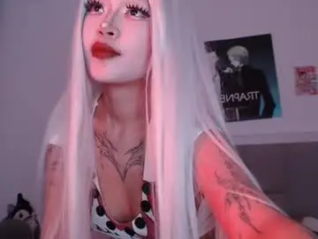 Chaturbate Nude Webcam of kira_dream17