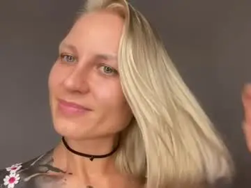 Chaturbate Live Porn of blonde_fuck_couple