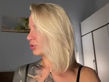 Chaturbate Adult Webcam of blonde_fuck_couple