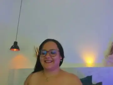 Chaturbate Free Porn Cam of jazmin_flores1
