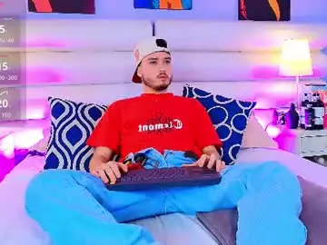 Chaturbate Live Sex Cam of salvattore_muller