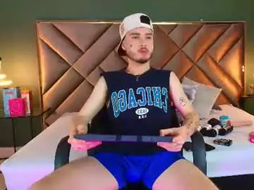 Chaturbate Free Porn Cam of salvattore_muller