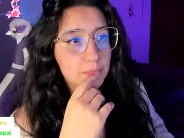 Chaturbate Live Sex Cam of tellme_maddie