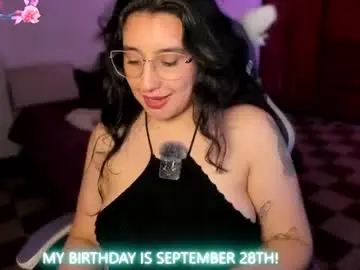 Chaturbate Adult Video Chat of tellme_maddie
