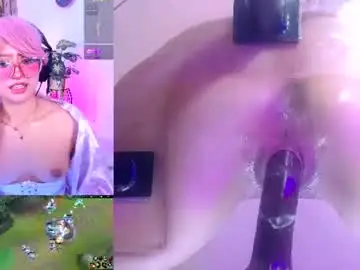 Chaturbate Live Sex Cam of vivicute_