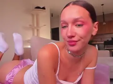 Chaturbate Best live sex cam show of awgustina_sweetheart22
