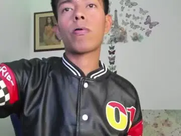 Chaturbate Best Webcam of cute_horny_friends