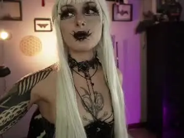 Chaturbate Live Sex Cam of insania_999