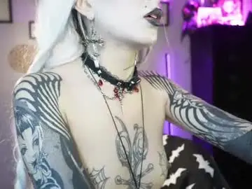 Chaturbate Best live sex cam show of insania_999