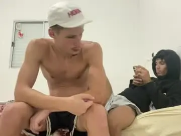 Chaturbate Free Porn Cam of lukedesp