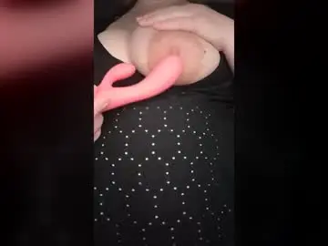 Chaturbate Free Live Porn of mia_winter69
