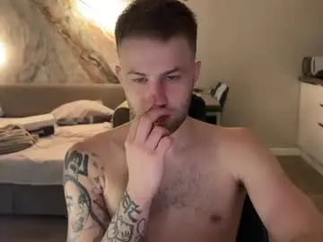 Chaturbate Live Sex Cam of rodrigoveira