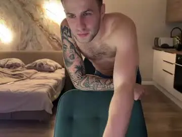 Chaturbate Live Sex Cam of rodrigoveira