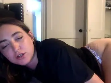 Chaturbate Live Sex Cam of summerlee9