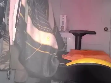 Chaturbate Watch Live Sex Cams of throatmybigcock95