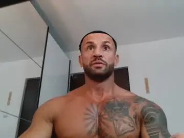 Chaturbate Free Porn Cam of tridentmuscles