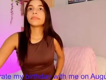 Chaturbate Live Sex Cam of chloe_peach_