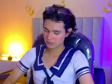 Chaturbate Best live sex cam show of derek_sinn