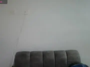 Chaturbate Watch Live Sex Cams of emilyhines__