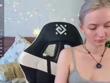 Chaturbate Best live sex cam show of minnietammy