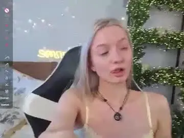 Chaturbate Live Sex Cam of minnietammy