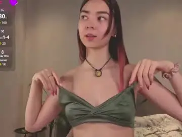 Chaturbate Live Sex Cam of minnietammy