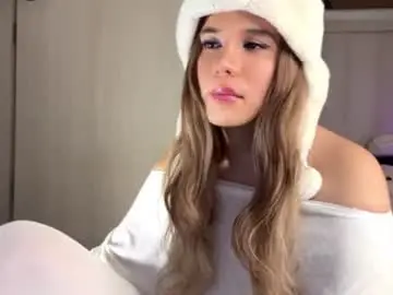 Chaturbate Free Porn Cam of swtgoldenangel_