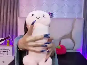 Chaturbate Live Sex Cam of andrea_tay1