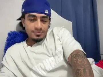Chaturbate Live Sex Cam of dominic_brand