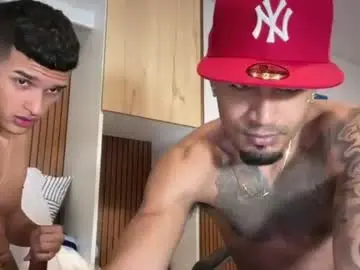 Chaturbate Watch Live Sex Cams of dominic_brand