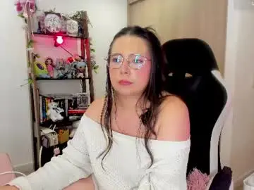 Chaturbate Free Live Porn of lauu_r
