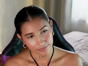 Chaturbate Free Live Porn of dracaryss_