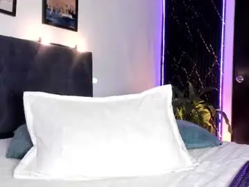 Chaturbate Sex Cam of elaia_franc