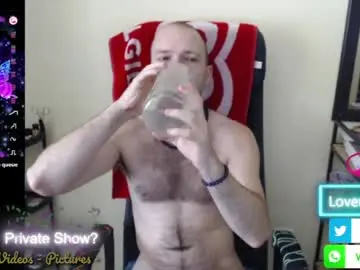 Chaturbate Live Porn of hairyass25yo