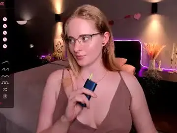 Chaturbate Nude Webcam of sheslinki