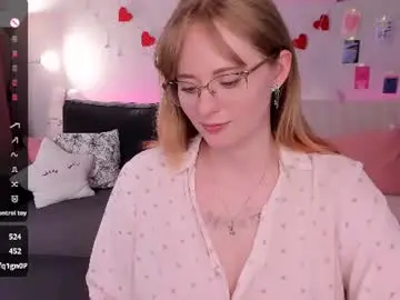 Chaturbate Sex Cam of sheslinki