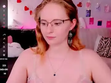 Chaturbate Best live sex cam show of sheslinki