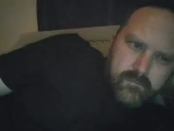 Chaturbate Live Sex Cam of totalpackage2089